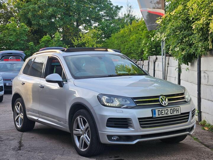 Volkswagen Touareg 3.0 TDI V6 BlueMotion Tech Altitude Tiptronic 4WD Euro 5 (s/s) 5dr