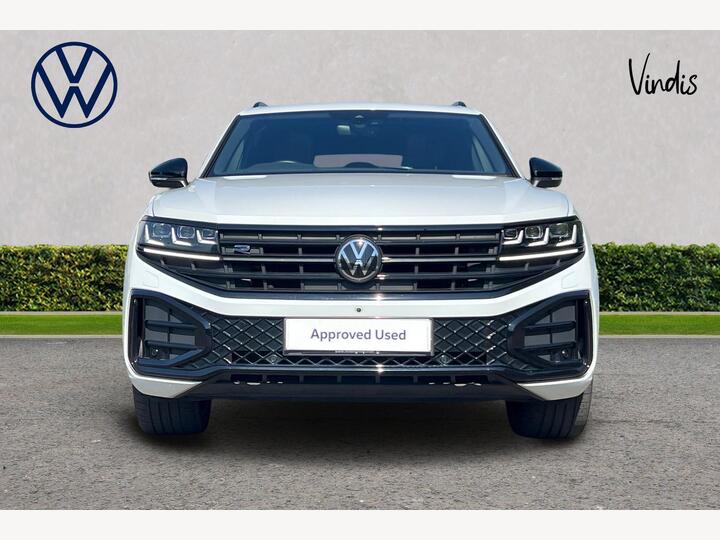 Volkswagen Touareg 3.0 TDI V6 Black Edition Tiptronic 4Motion Euro 6 (s/s) 5dr