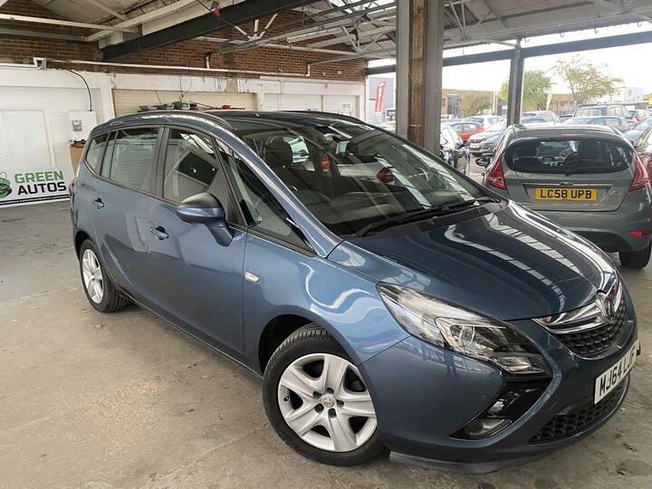 Vauxhall Zafira Tourer 1.4i Turbo Exclusiv Auto Euro 6 5dr Vauxhall Zafira Tourer 1.4i Turbo Exclusiv Auto Euro 6 5dr