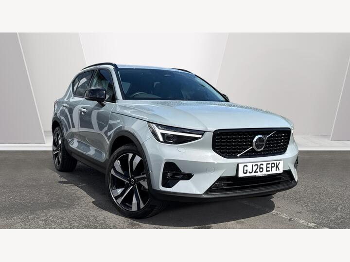 Volvo XC40 2.0 B4 MHEV Ultra Dark DCT Auto Euro 6 (s/s) 5dr