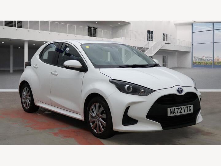 Toyota Yaris 1.5 VVT-h Icon E-CVT Euro 6 (s/s) 5dr