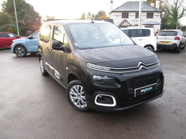 Citroen Berlingo 1.2 PureTech Feel M MPV Euro 6 (s/s) 5dr Citroen Berlingo 1.2 PureTech Feel M MPV Euro 6 (s/s) 5dr