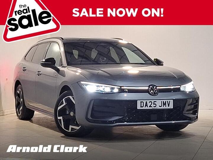 Volkswagen Passat 1.5 TSI EHybrid 19.7kWh R-Line DSG Euro 6 (s/s) 5dr