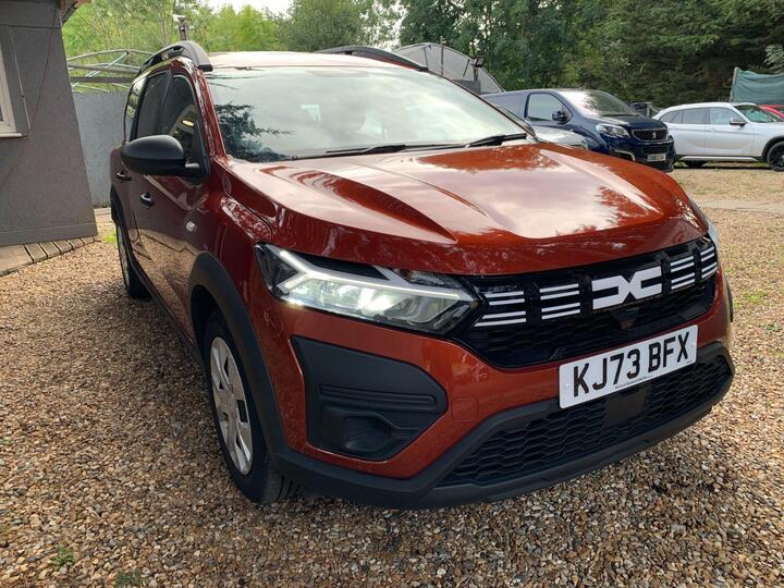 Dacia Jogger 1.0 TCe Essential Euro 6 (s/s) 5dr