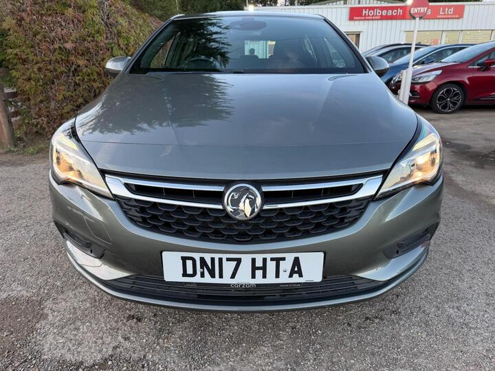 Vauxhall Astra 1.4i Turbo SRi Nav Euro 6 5dr Vauxhall Astra 1.4i Turbo SRi Nav Euro 6 5dr