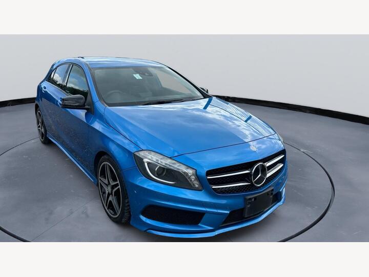 Mercedes-Benz A Class 1.6 A180 BlueEfficiency SE 7G-DCT Euro 6 (s/s) 5dr