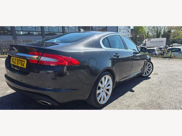 Jaguar XF 2.2d Portfolio Auto Euro 5 (s/s) 4dr
