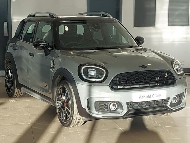 MINI Countryman 1.5 10kWh Cooper SE Sport Auto ALL4 Euro 6 (s/s) 5dr MINI Countryman 1.5 10kWh Cooper SE Sport Auto ALL4 Euro 6 (s/s) 5dr