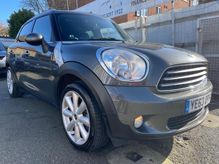 MINI Countryman 1.6 Cooper Auto Euro 6 5dr