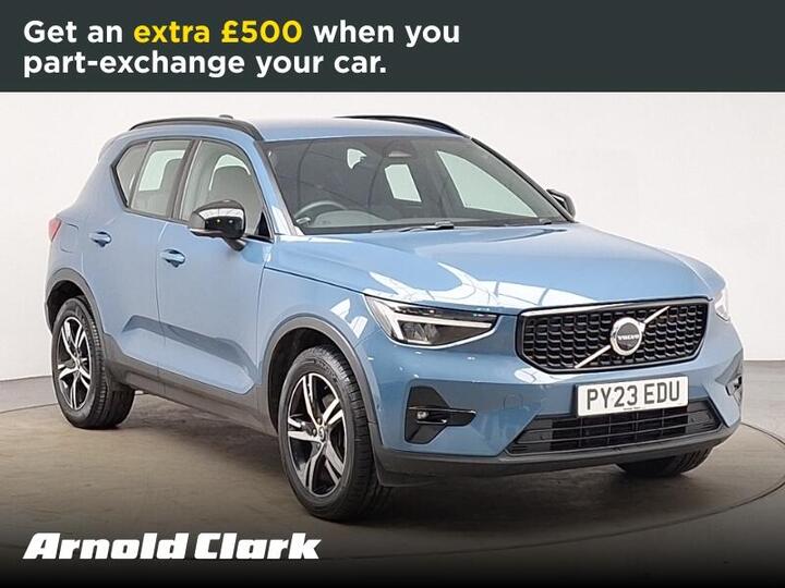 Volvo XC40 2.0 B3 MHEV Plus Dark DCT Auto Euro 6 (s/s) 5dr