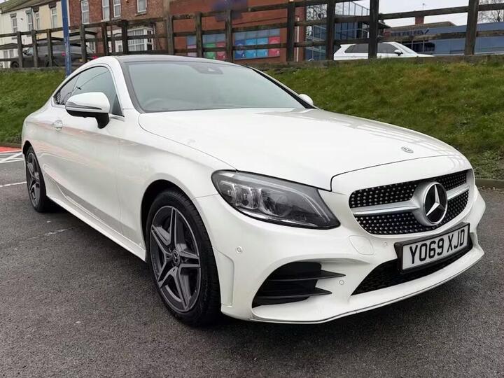 Mercedes-Benz C Class 2.0 C220d AMG Line (Premium Plus) G-Tronic+ Euro 6 (s/s) 2dr