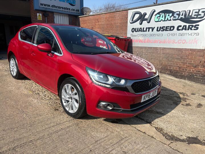 DS AUTOMOBILES DS 4 1.6 BlueHDi Elegance Euro 6 (s/s) 5dr DS AUTOMOBILES DS 4 1.6 BlueHDi Elegance Euro 6 (s/s) 5dr