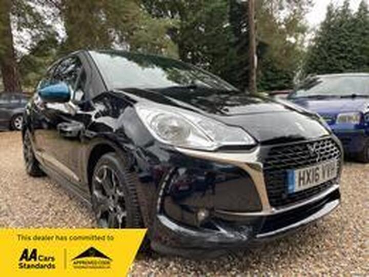 DS AUTOMOBILES DS 3 1.6 BlueHDi Elegance Euro 6 (s/s) 3dr DS AUTOMOBILES DS 3 1.6 BlueHDi Elegance Euro 6 (s/s) 3dr