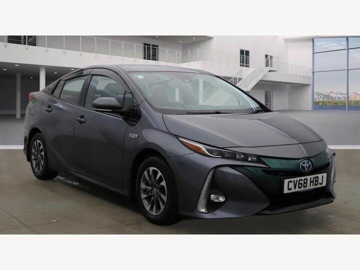 Toyota Prius 1.8 VVT 8.8kWh Business Edition Plus CVT Euro 6 (s/s) 5dr