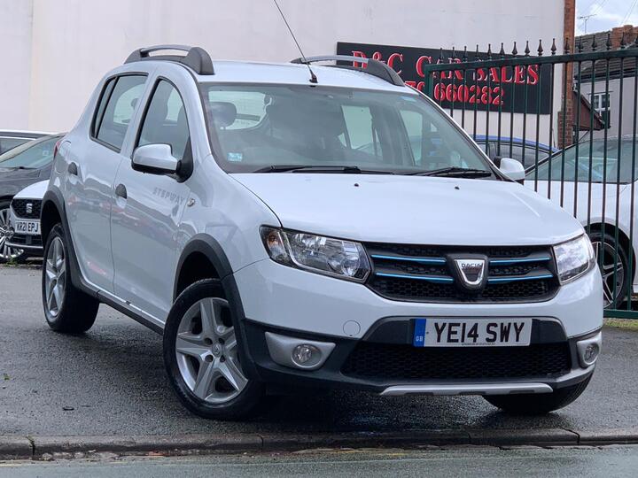 Dacia Sandero Stepway 0.9 TCe Laureate Euro 5 5dr