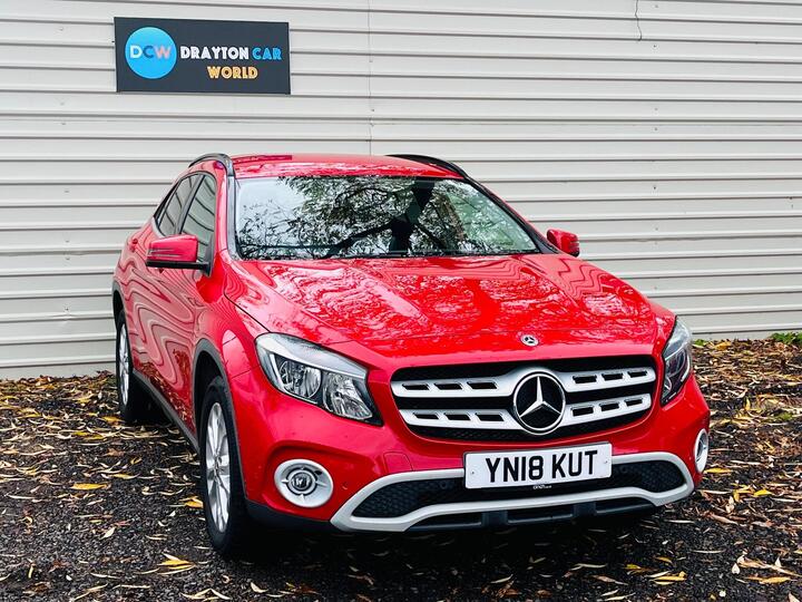 Mercedes-Benz GLA 1.6 GLA200 SE (Executive) Euro 6 (s/s) 5dr Mercedes-Benz GLA 1.6 GLA200 SE (Executive) Euro 6 (s/s) 5dr
