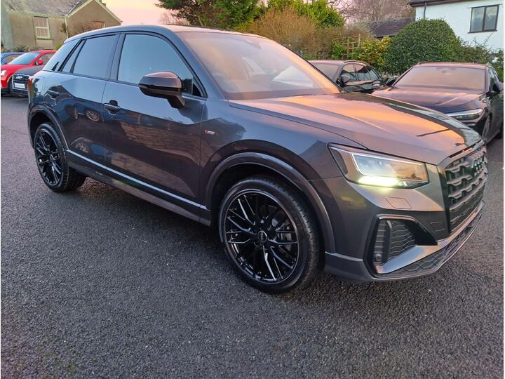 Audi Q2 1.5 TFSI CoD 35 Black Edition Euro 6 (s/s) 5dr