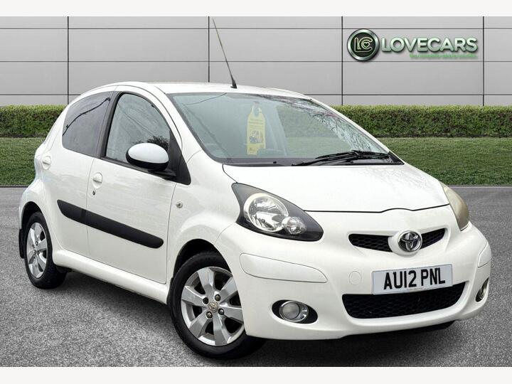 Toyota AYGO 1.0 VVT-i Go Euro 5 5dr