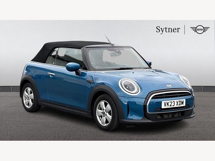 MINI Convertible 1.5 Cooper Classic Steptronic Euro 6 (s/s) 2dr MINI Convertible 1.5 Cooper Classic Steptronic Euro 6 (s/s) 2dr