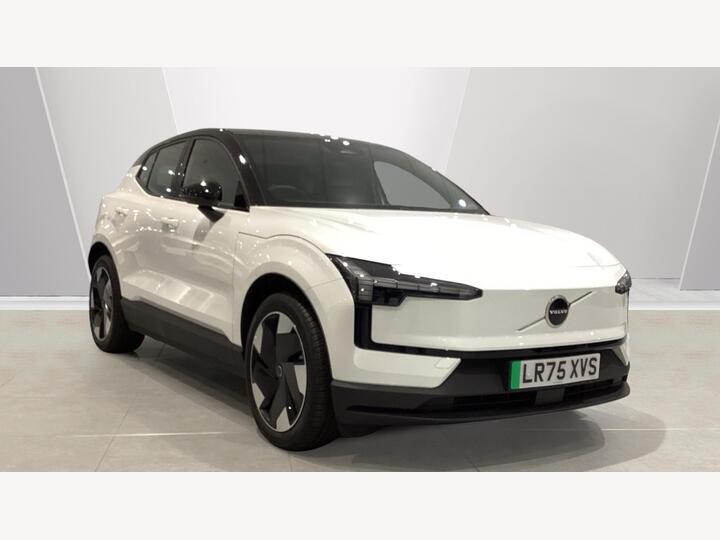 Volvo EX30 Twin Performance 69kWh Plus Auto AWD 5dr