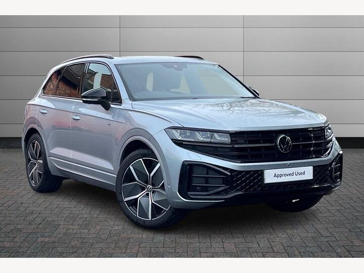 Volkswagen Touareg 3.0 TDI V6 Black Edition Tiptronic 4Motion Euro 6 (s/s) 5dr