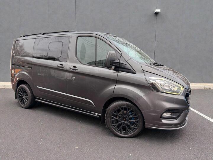 Ford TRANSIT CUSTOM 2.0 300 EcoBlue Limited Crew Van Auto L1 H1 Euro 6 (s/s) 5dr (6 Seat)