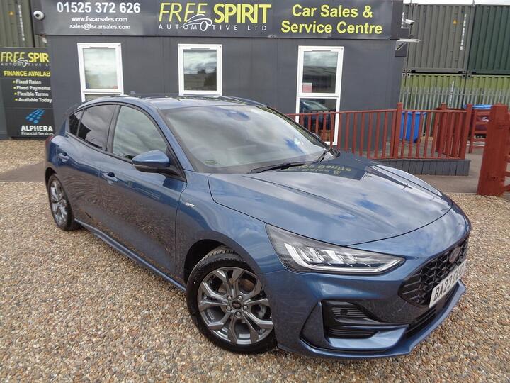 Ford Focus 1.0T EcoBoost ST-Line Euro 6 (s/s) 5dr