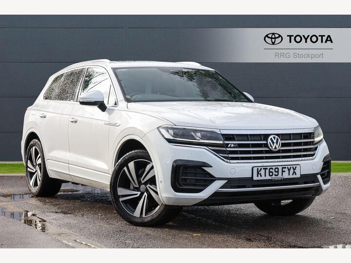 Volkswagen Touareg 3.0 TDI V6 R-Line Tech Tiptronic 4Motion Euro 6 (s/s) 5dr Volkswagen Touareg 3.0 TDI V6 R-Line Tech Tiptronic 4Motion Euro 6 (s/s) 5dr