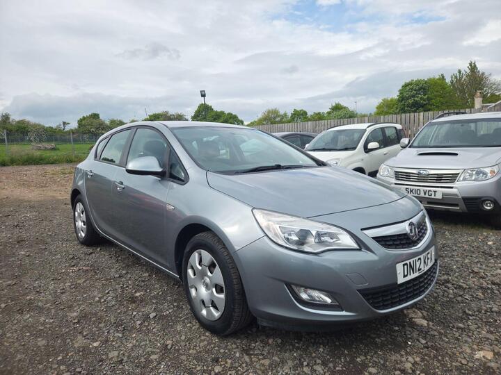 Vauxhall Astra 1.4 16v Exclusiv Euro 5 5dr