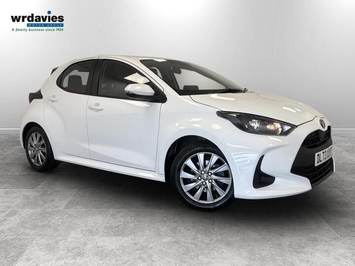 Toyota Yaris 1.5 VVT-h Icon E-CVT Euro 6 (s/s) 5dr