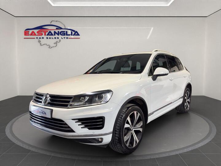 Volkswagen Touareg 3.0 TDI V6 BlueMotion Tech R-Line Tiptronic 4WD Euro 6 (s/s) 5dr