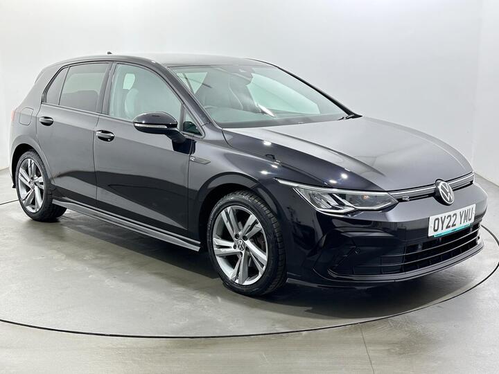 Volkswagen Golf 1.5 ETSI MHEV R-Line DSG Euro 6 (s/s) 5dr Volkswagen Golf 1.5 ETSI MHEV R-Line DSG Euro 6 (s/s) 5dr