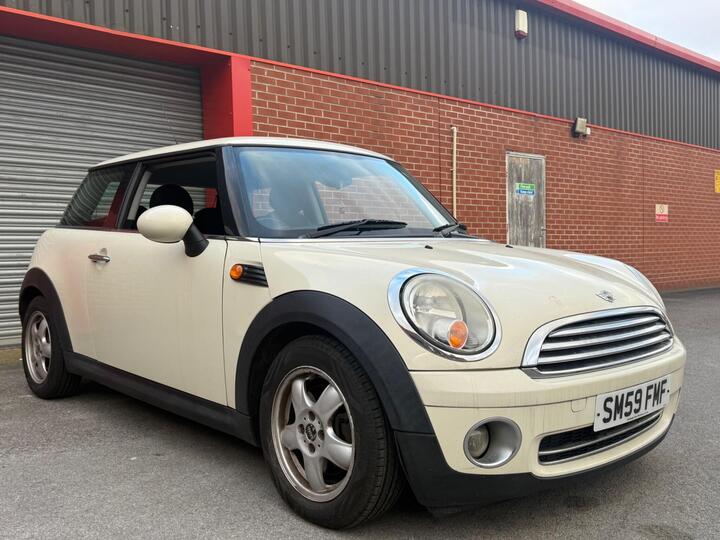 MINI Hatch 1.6 Cooper Steptronic Euro 4 3dr