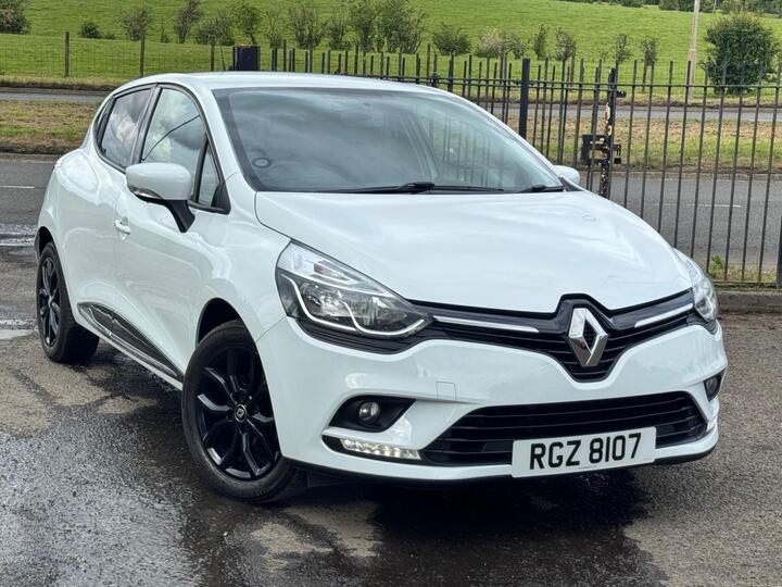 Renault Clio 0.9 TCe Play Euro 6 (s/s) 5dr