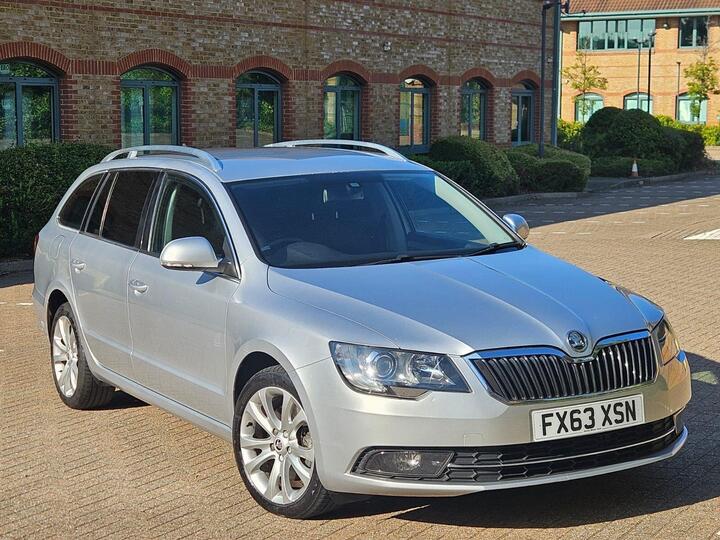 Skoda Superb 2.0 TDI SE DSG Euro 5 (s/s) 5dr