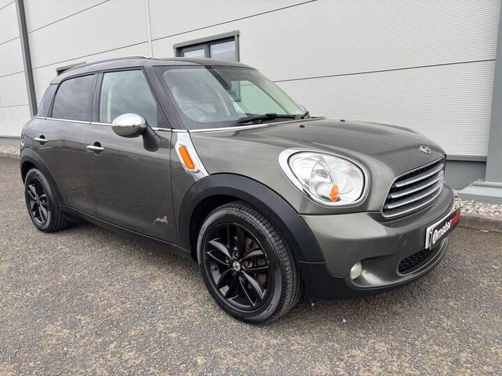 MINI COUNTRYMAN 2.0 Cooper D Auto ALL4 Euro 5 5dr