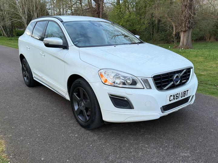 Volvo XC60 2.4 D3 R-Design AWD Euro 5 (s/s) 5dr