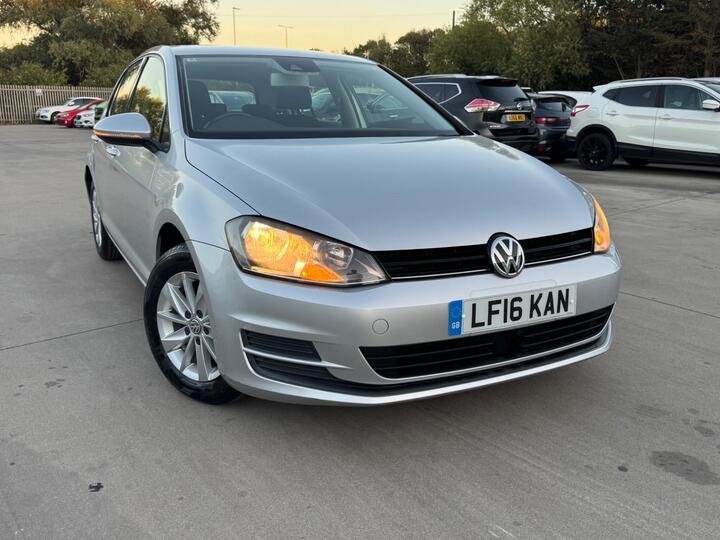 Volkswagen Golf 1.2 TSI BlueMotion Tech S DSG Euro 5 (s/s) 5dr