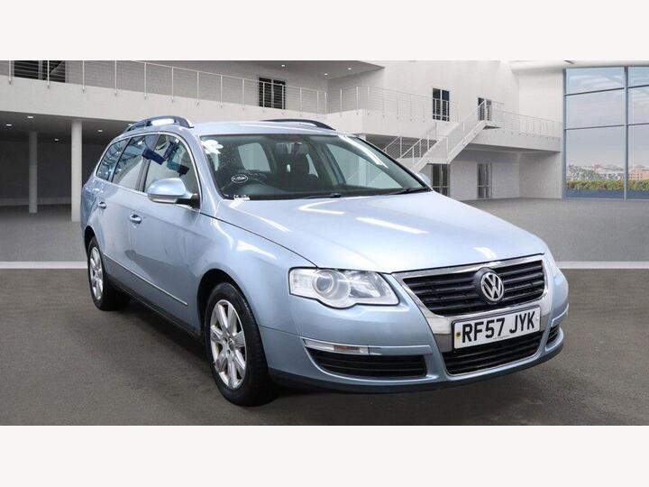 Volkswagen Passat 2.0 TDI SE Euro 4 5dr