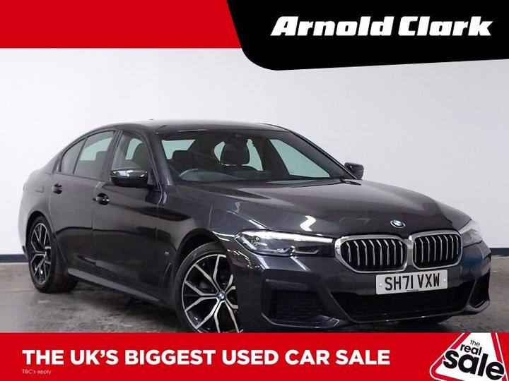 BMW 5 Series 2.0 520d MHT M Sport Steptronic Euro 6 (s/s) 4dr