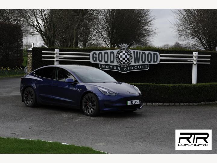 Tesla Model 3 (Dual Motor) Performance Auto 4WDE 4dr (Performance Upgrade) Tesla Model 3 (Dual Motor) Performance Auto 4WDE 4dr (Performance Upgrade)