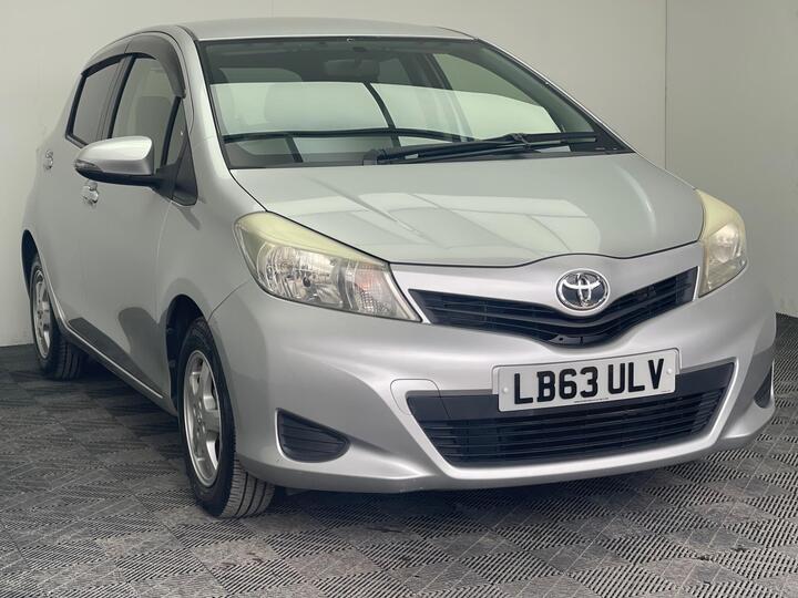 Toyota Yaris 1.33 Dual VVT-i TR Multidrive S Euro 5 5dr