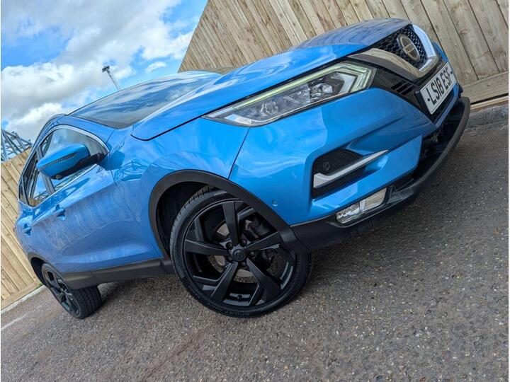 Nissan QASHQAI 1.2 DIG-T Tekna Euro 6 (s/s) 5dr
