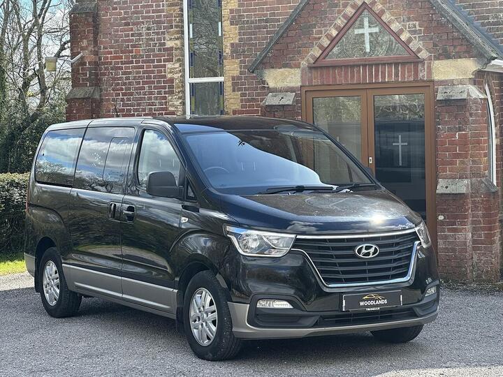 Hyundai I800 2.5 CRDi SE Euro 6 5dr