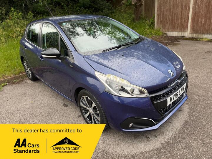 Peugeot 208 1.2 PureTech XS White Euro 6 5dr