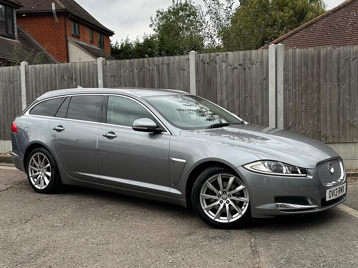 Jaguar XF 2.2d Premium Luxury Sportbrake Auto Euro 5 (s/s) 5dr