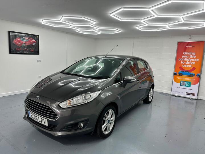 Ford Fiesta 1.5 TDCi Zetec Euro 6 5dr