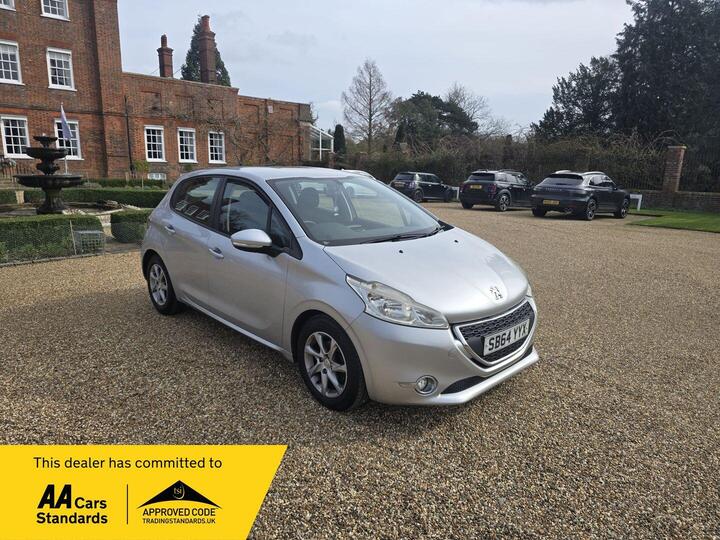 Peugeot 208 1.2 VTi PureTech Active Euro 5 5dr