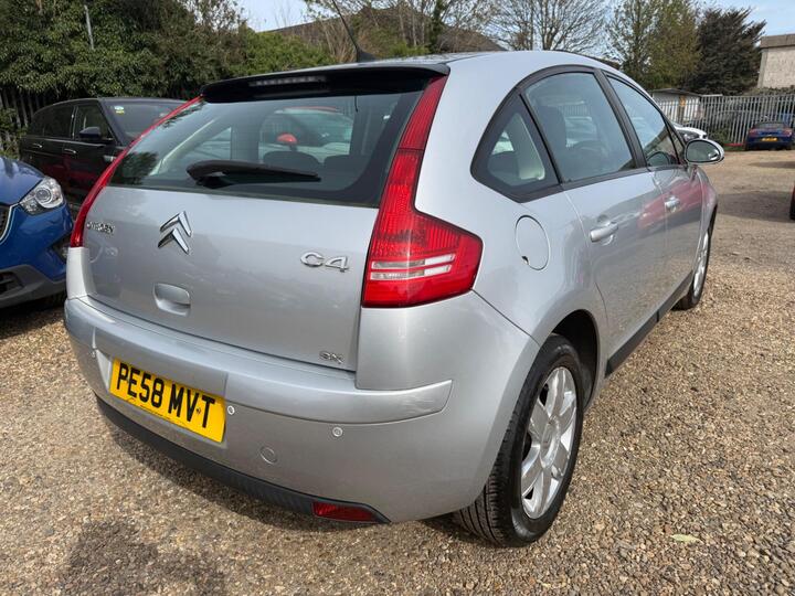 Citroen C4 1.6i 16V SX 5dr