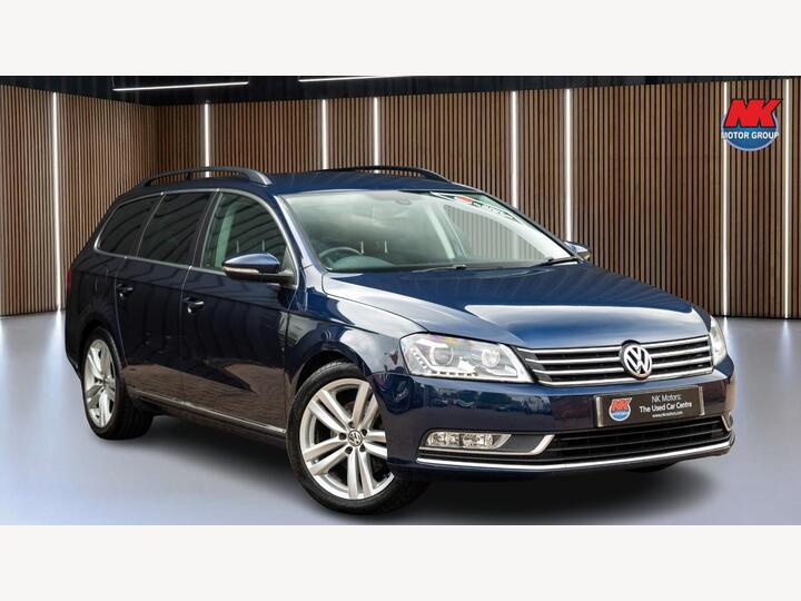 Volkswagen Passat 2.0 TDI BlueMotion Tech Executive Style DSG Euro 5 (s/s) 5dr